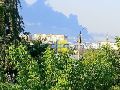 У Сизрані атакували НПЗ: масштабна пожежа триває
