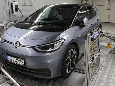 Що сталося з акумулятором Volkswagen ID.3 після 220 тисяч кілометрів інтенсивної експлуатації: результати дослідження