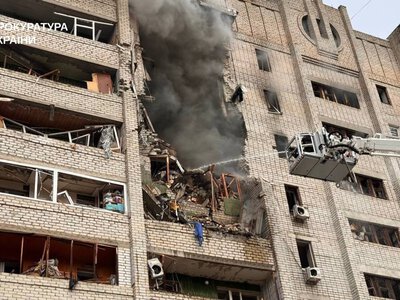 У Харкові 2 загиблих, 16 поранених – ракети поцілили у 9-поверхівку (ФОТО, ВІДЕО)