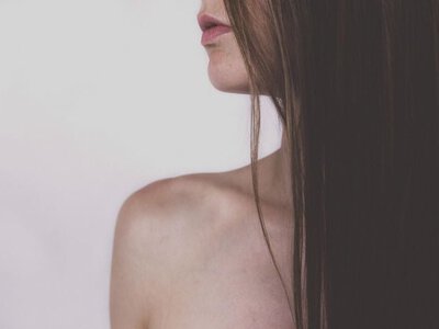 Чому професійні шампуні відрізняються від масмаркету