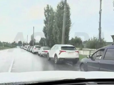 У Липецькій області РФ утворилися черги на АЗС через брак пального