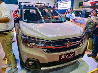 Сім місць за $15 тисяч: Suzuki створила доступний кросовер для родин