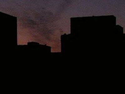 Частина Рівного та району залишилися без світла через аварію: енергетики вже ліквідовують наслідки