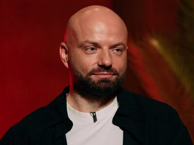 Виїжджати можу з 2022 року: Слава Дьомін прокоментував звинувачення у втечі з України (Відео)