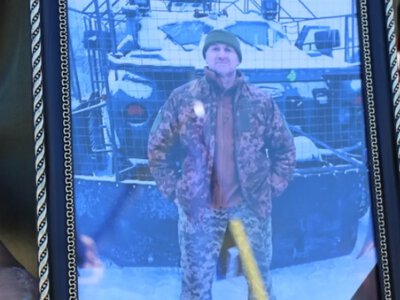 У Луцьку попрощалися із загиблим воїном Едуардом Павловським