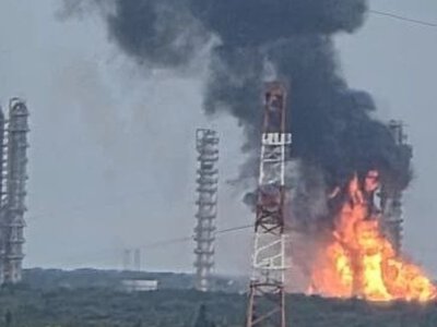 У Тобольську Тюменської області атакований нафтохімзавод (ВІДЕО)