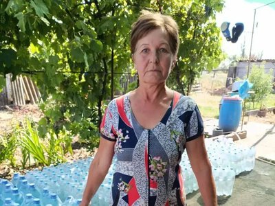 Жителі Зеленівки, Степанівки, Антонівки отримали воду, їжу та будматеріали