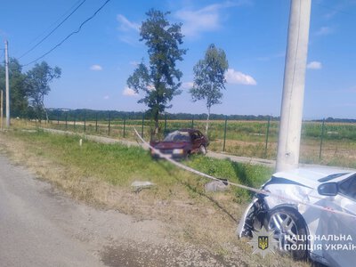 На Тернопільщині зіткнулися ВАЗ і Ford: у ДТП постраждали п'ятеро людей