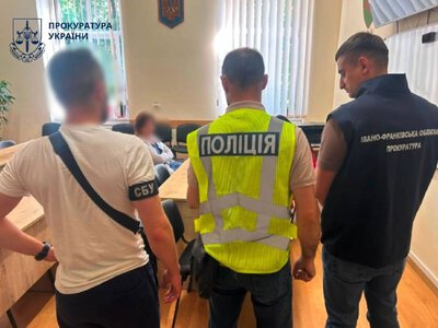 В Івано-Франківську лікарку судитимуть за хабарництво