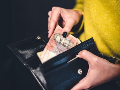 Які податки треба сплатити з мінімалки у серпні 2026