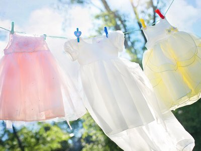 Не сушіть одяг на сонці: 5 звичок, які скорочують життя речей