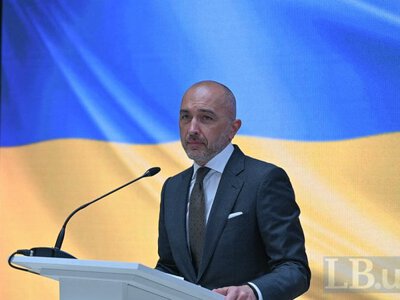 НБУ значно збільшив ліміти по картках на купівлю та зняття валюти