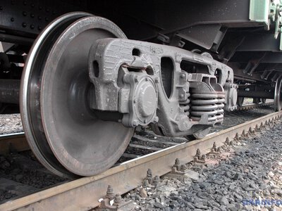 «Укрзалізниця» закрила продаж квитків на окремі напрямки через безпекову ситуацію