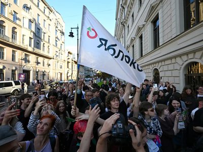 Верховний суд РФ заборонив «Яблоку» участь у виборах: ще один удар по антивоєнній опозиції