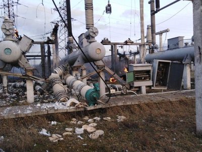 Через російські обстріли знеструмлені споживачі у п’яти областях