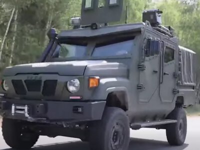 Замість радянських УАЗів — броньовані Tisa: НГУ отримала нові машини РХБ-розвідки (ФОТО, ВІДЕО)