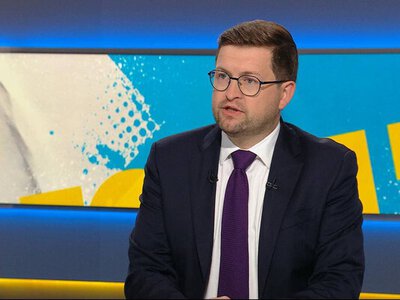 Депутат PiS запропонував депортувати українців і «зібрати бригаду»