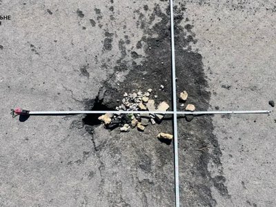 У Дніпровському районі Херсона через дрон РФ поранені двоє чоловіків
