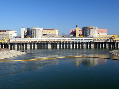 Румунія може зупинити останній реактор АЕС через обміління Дунаю