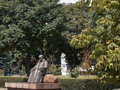 Скільки площ має Кам’янське та де вони розташовані: розбираємося в головних топонімах міста