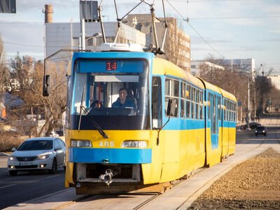 У Києві на три дні зупинять два трамвайні маршрути: де курсуватимуть автобуси