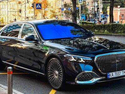 Розкіш за 12,5 мільйона гривень: в Україні засвітився новий Mercedes-Maybach. ФОТО