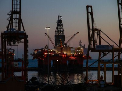 Нафта наближається до 90 доларів: війна на Близькому Сході розгойдує ринок