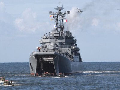 ЗСУ атакували морську базу Новоросійська за 300 км: Зеленський