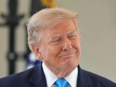 Трамп змінював літак через загрозу: що відомо про таємну операцію
