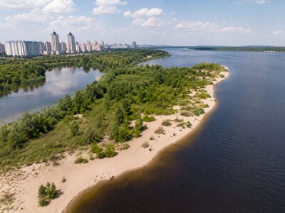 Заказник «Затока Собаче Гирло» на Оболоні: чому 33 гектари 11 місяців чекають на захист