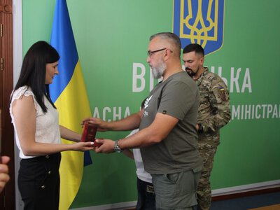Родини загиблих вінничан отримали посмертні нагороди героїв