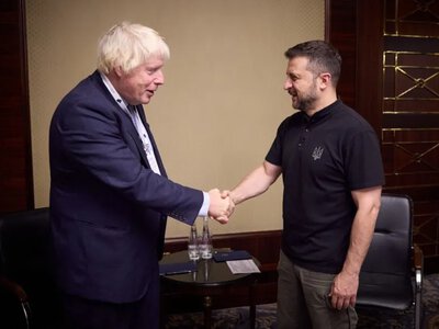 Джонсон заперечив, що зірвав переговори України з РФ