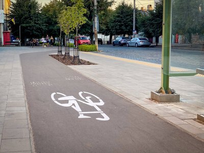 Прибрати електросамокати з вулиць – це спроба вирішити складну міську проблему найпростішим способом