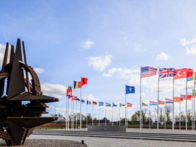 У НАТО засудили нещодавні порушення повітряного простору Польщі й Румунії з боку рф та інциденти з дронами