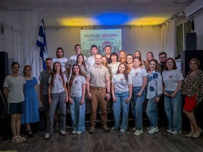 Молодь Херсона отримала відзнаки та заклала Капсулу часу