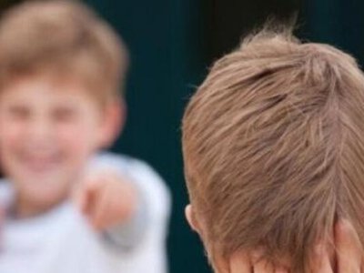 Цькування, булінг та насильство в закладах освіти - уряд затвердив оновлений порядок реагування на такі випадки 