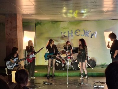 Охтирська “Кнєжа” влаштувала музичний квартирник до Дня молоді