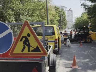 Небезпечні ділянки на дорогах Києва: чому заблоковано рух, - ФОТО