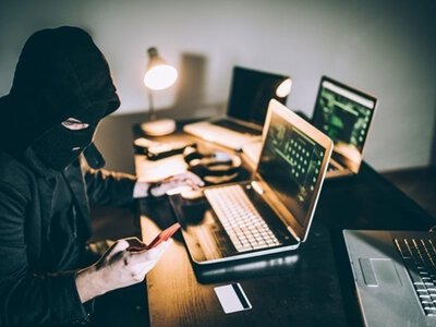 «Допомога від ООН» обнуляє картки: українців ловлять на фейкові виплати