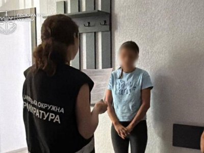 На Закарпатті матір обвинувачують у сексуальній експлуатації доньки