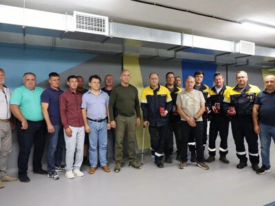  Енергетики Краматорської промислової дільниці та будівельники Донеччини отримали державні нагороди 