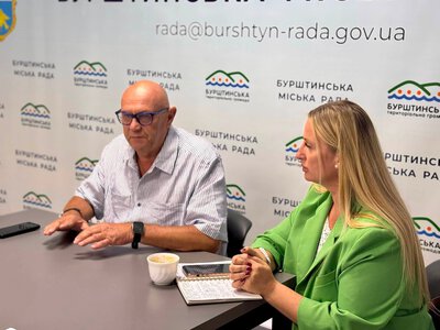На шляху до безпечного дитинства: у Бурштинській громаді готують першу патронатну сім’ю