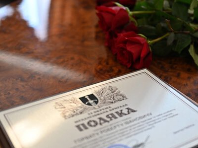 Закарпатців, які допомагають військовим, відзначили нагородами: серед них — волонтери, депутати та підприємці
