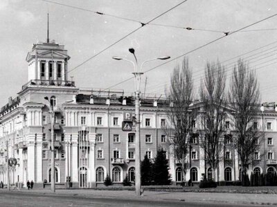 Таємниці будинку зі шпилем у Кам'янському: про що мовчить найвідоміша вежа міста