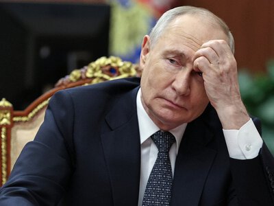 Кабінети-клони та бронепоїзд зі спа: як Кремль ховає Путіна