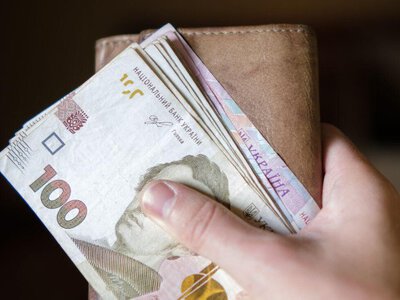 Жити від зарплати до зарплати: скільки українців не має заощаджень