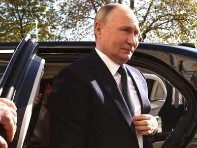 Путін ховається від українських дронів у бронепоїзді та використовує фальшиві кортежі