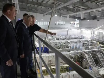 Візит путіна на найбільший серед Курильських островів розлютив Японію