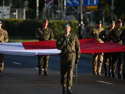 Україну не запросили на найбільший військовий парад Польщі
