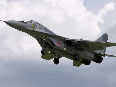 Падіння МіГ-29 на Одещині: ДБР знайшло чорну скриньку винищувача (фото)